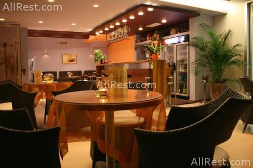 Eden Hotel 27
